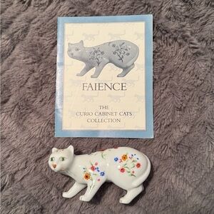 Vintage 1988 Franklin Mint Curio Cabinet Cat Figurine - Faience